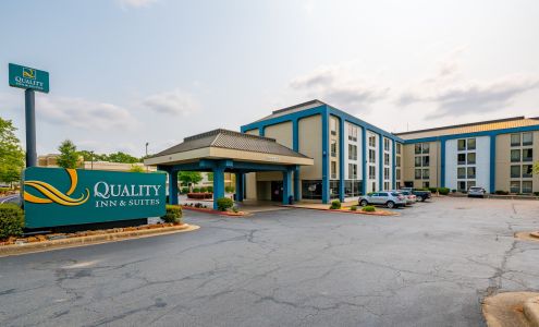 Quality Inn & Suites North Little Rock