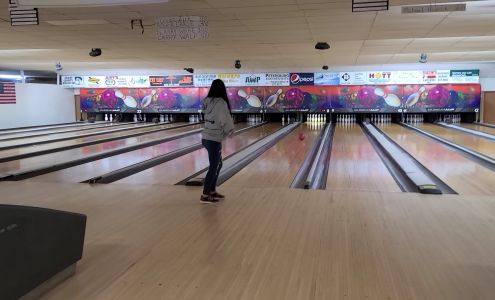 Golden Lanes Inc Petersburg