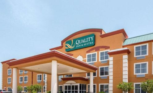 Quality Inn & Suites