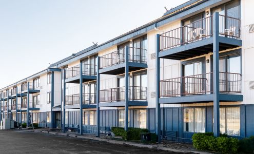 Polynesian Hotel & Suites Wisconsin Dells/Lake Delton