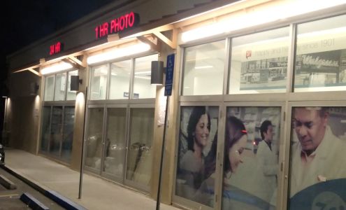 Walgreens Marina del Rey