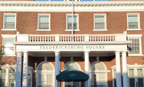 Fredericksburg Square by Dimas Downtown