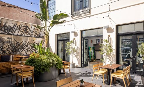 Kimpton La Peer Hotel