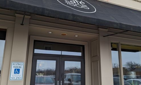 East Towne Square Mall