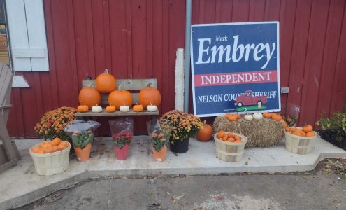 Ol'Lady-N-Shoe Country Store Schuyler