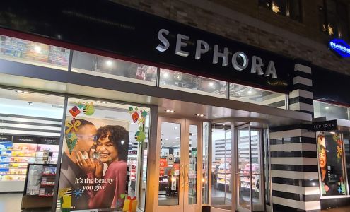 SEPHORA Naperville