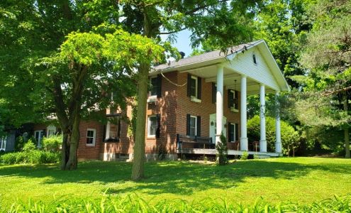 Vignoble Bromont Auberge & Boutique Brigham