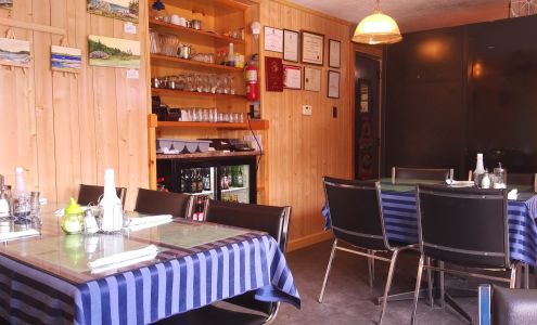 Seascape Restaurant and Liquor store Port Mouton