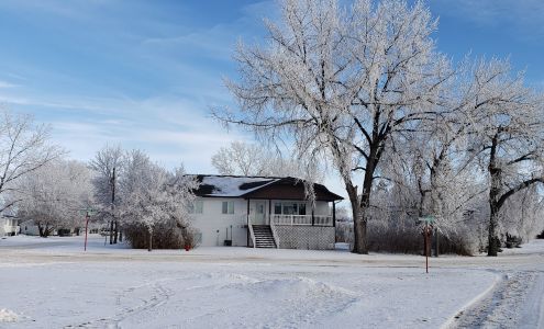 Garth Holman Computer Service 401 Montgomery St, Midale Saskatchewan S0C 1S0