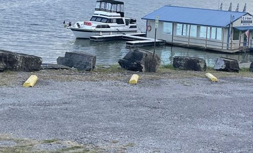 ETOWN RIVERPORT EXPRESS Elizabethtown