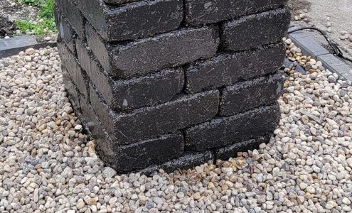 Frozen Water Aquascapes 33087 Suthwyn Rd, Dugald Manitoba R0E 0K0