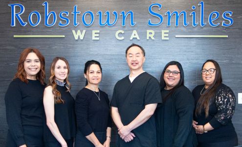 Robstown Smiles - Dentist in Robstown, TX 222 E Main Ave, Robstown Texas 78380