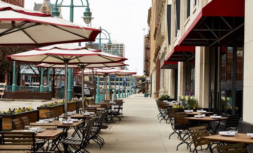 Kimpton Journeyman Hotel