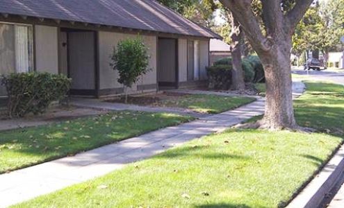 Huntington Gardens Apartments