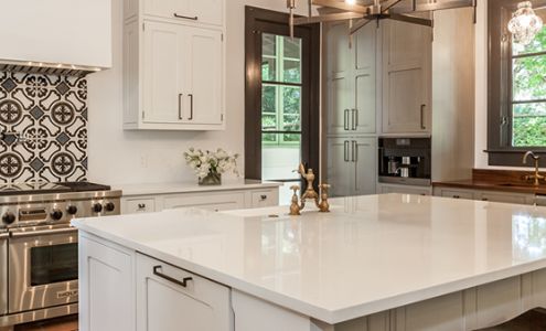 Home & LifeStyle Center