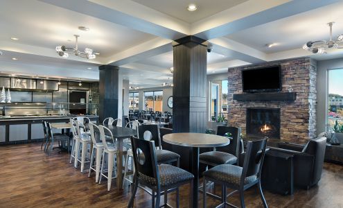 Oxford Waterfront Bistro