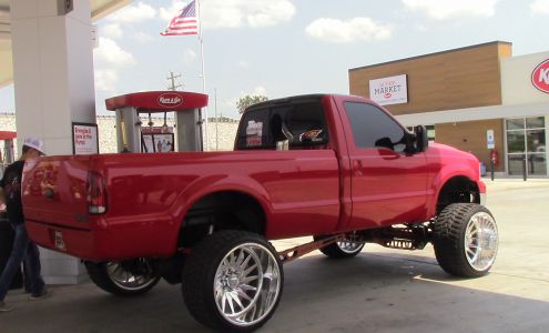 Kum & Go Rogersville