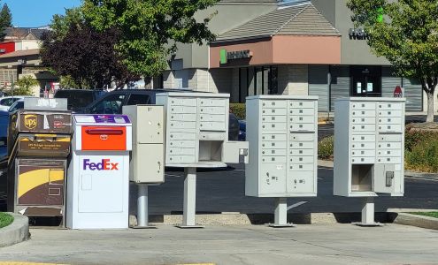 FedEx Oakhurst
