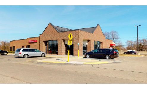 Bank of America (with Drive-thru ATM)