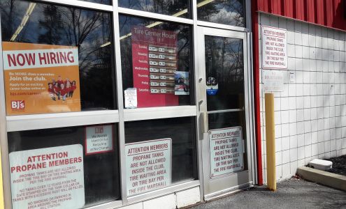 BJ's Tire Center