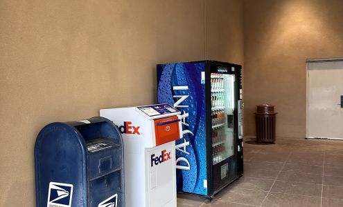 FedEx Drop Box