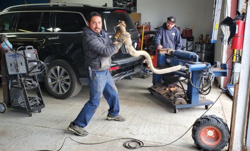 L&B Avalos Auto Shop Point Arena