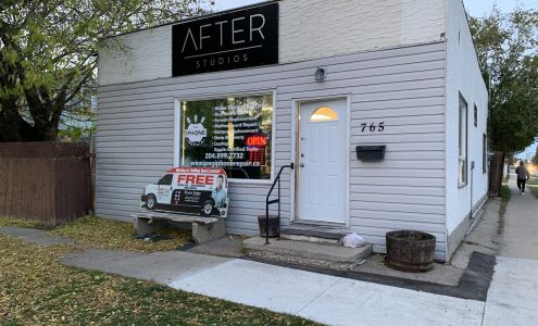 Winnipeg iPhone Repair iPhone, iPad, Macbook , Computer Service