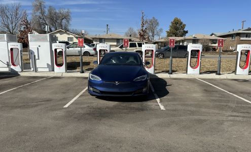 Tesla Supercharger