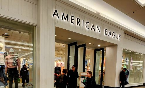 American Eagle Store