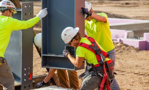 Dean Snyder Construction 913 N 14th St, Clear Lake Iowa 50428