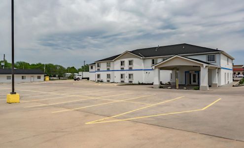Motel 6 Augusta, KS