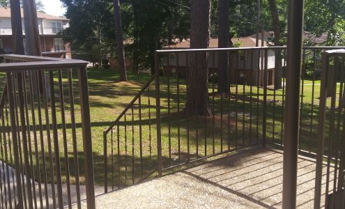 Carriage House Apartments