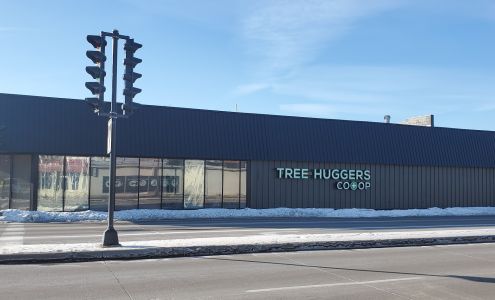 Tree Huggers Cannabis - La Crosse