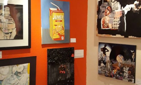 Hinovations Art Gallery