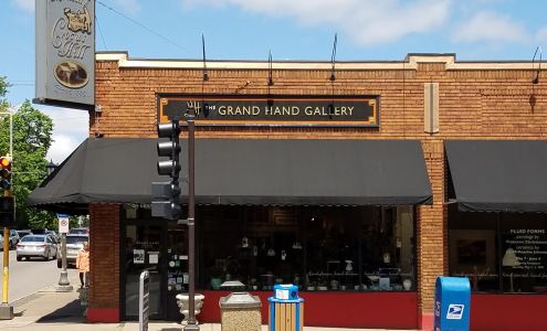 Grand Hand Gallery