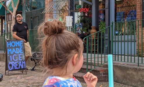 Laura Jones & Co Llc