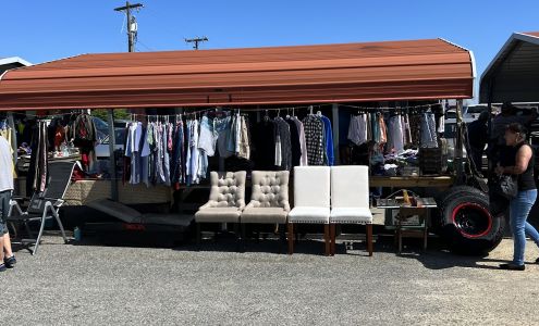 Vintage Village Flea Market Hamptonville