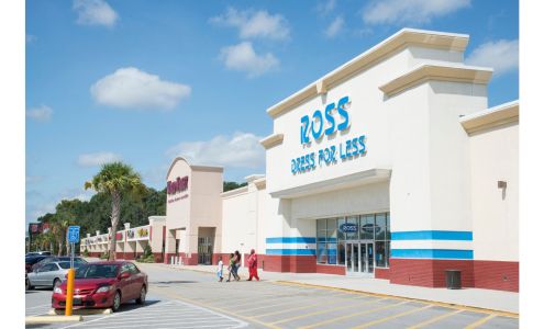 Chatham Plaza//nails