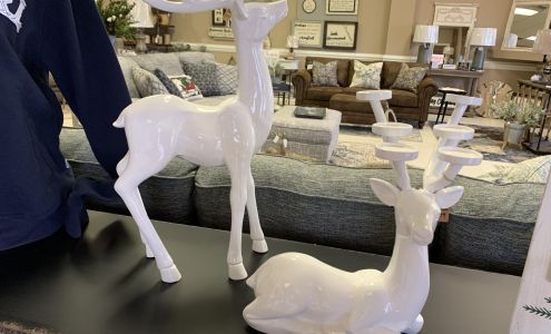 Lakelands Home Décor Greenwood