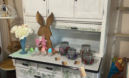 Reimagined on Lindsay LLC