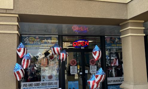 RED COAT DESIGN STUDIO, LLC