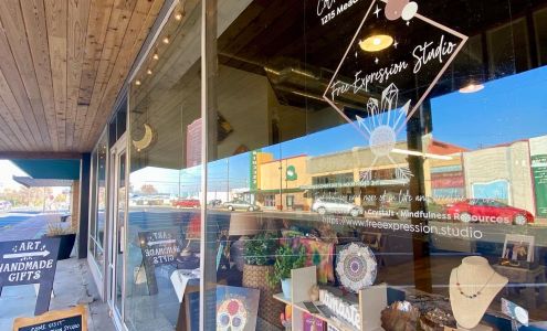 Free Expression Studio