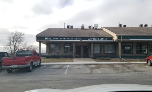 Des Moines Creations Jewelry, Inc.