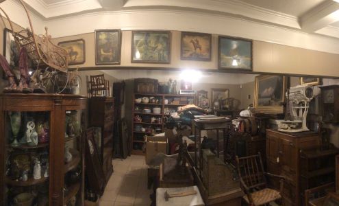 Avenue Antiques Local Store & Estate Liquidation
