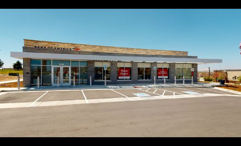 Bank of America (with Drive-thru ATM)