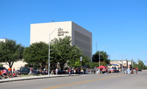City National Bank & Trust ATM
