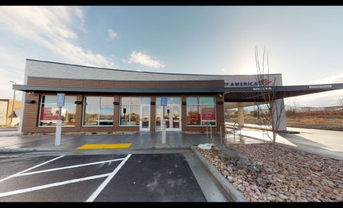Bank of America (with Drive-thru ATM) Riverton