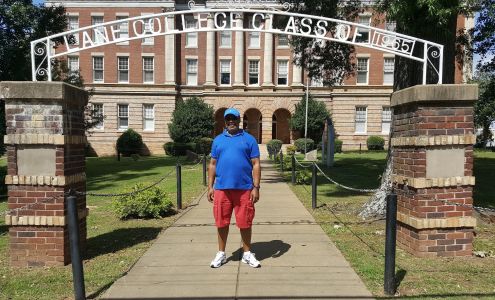 Queen St.Baptist North Worship Center