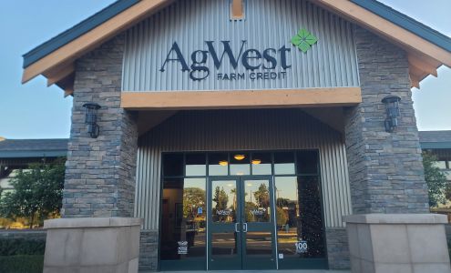 AgWest Farm Credit Dinuba