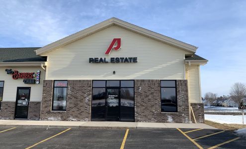 Signature Homes By Adashun Jones N1788 Lily of the Valley Dr, Greenville Wisconsin 54942